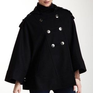 KENNETH COLE BLACK WOOL CAPE (NWOT) SIZE SMALL
